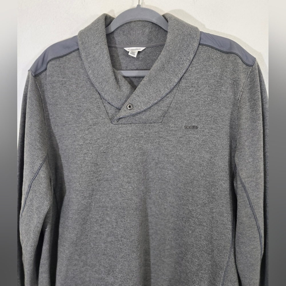 Calvin Klein Light Gray Men's Shawl Neckline Sweater Work Preppy Academia, L - Picture 2 of 10